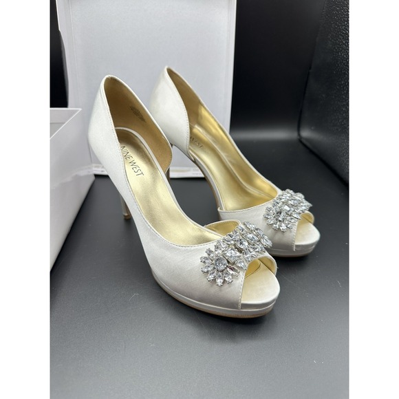 Nine West Peep Toe Pumps White Heels‎ 8 - Picture 1 of 8